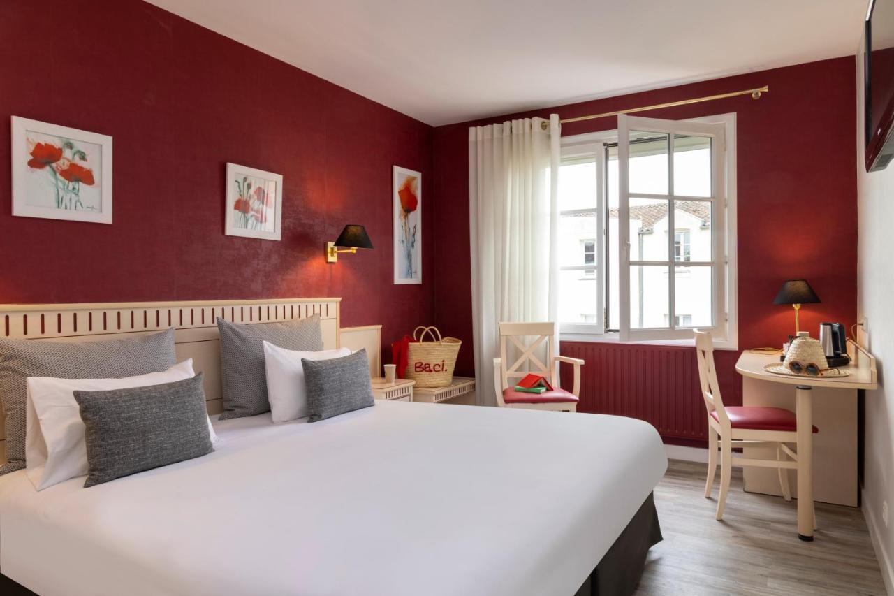 Logis Hotel-Restaurant Le Fontarabie Fontenay-le-Comte Kültér fotó