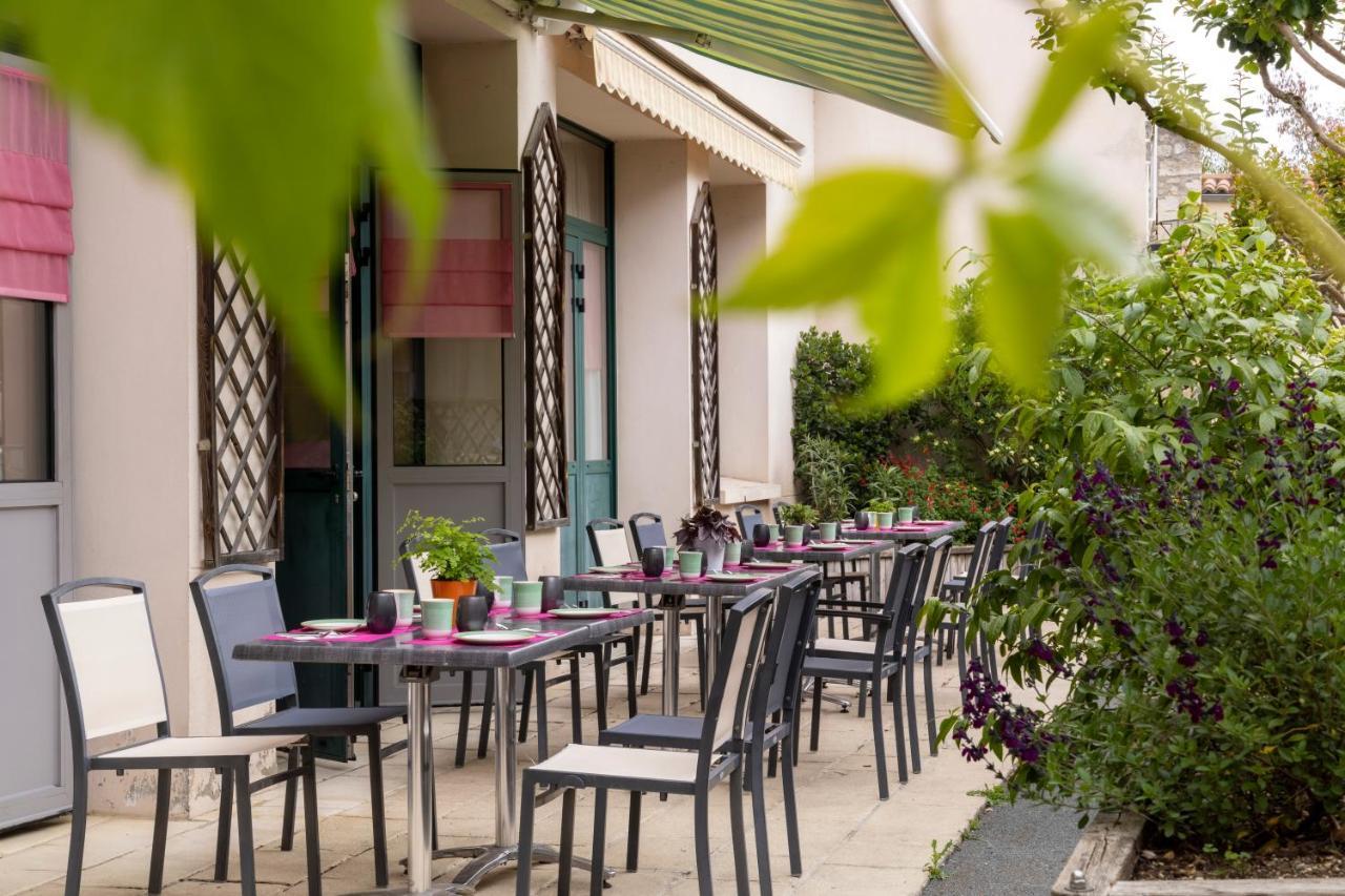 Logis Hotel-Restaurant Le Fontarabie Fontenay-le-Comte Kültér fotó